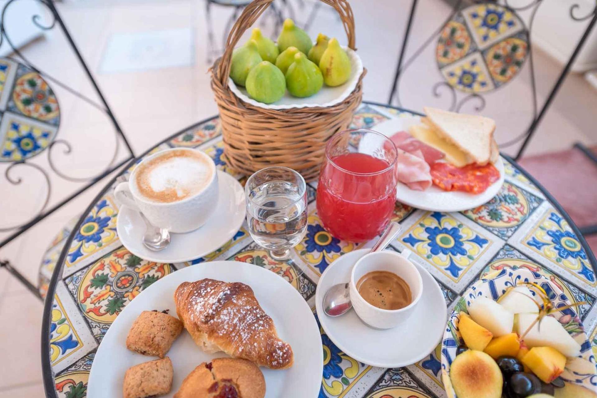 Saint Matthew B&B E Appartamenti By Latuapuglia ซานเปียโตร อิน เบวานญา ภายนอก รูปภาพ