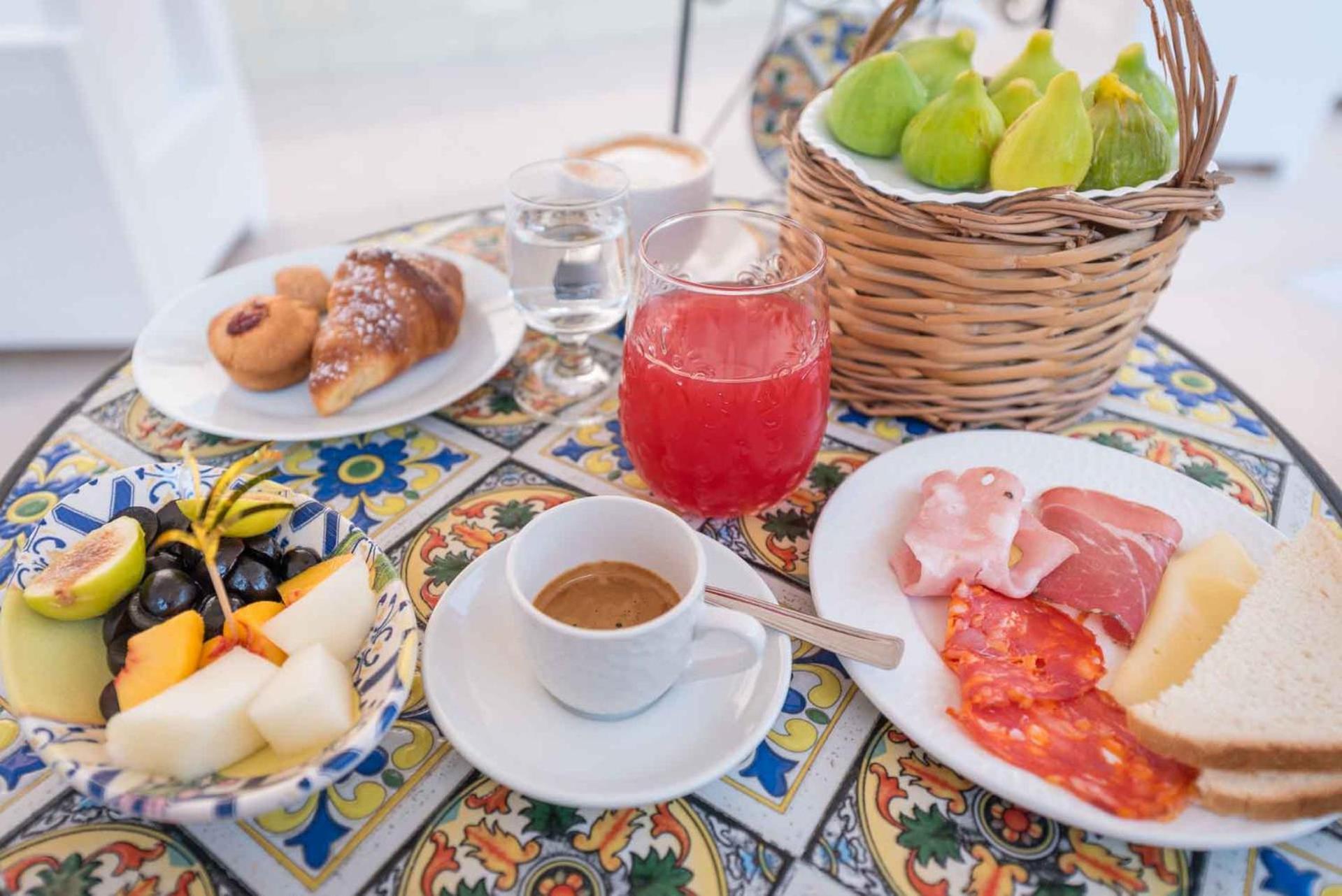 Saint Matthew B&B E Appartamenti By Latuapuglia ซานเปียโตร อิน เบวานญา ภายนอก รูปภาพ